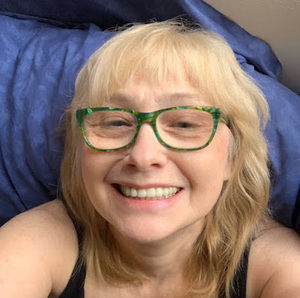 Meet your Posher, Jennifer